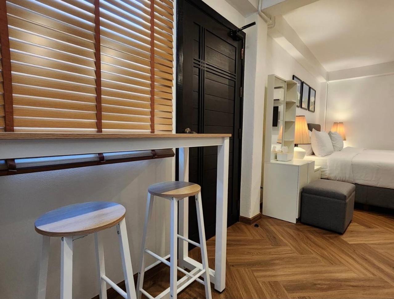 Sleep Walker Poshtel Hostel Chiang Mai Exterior photo